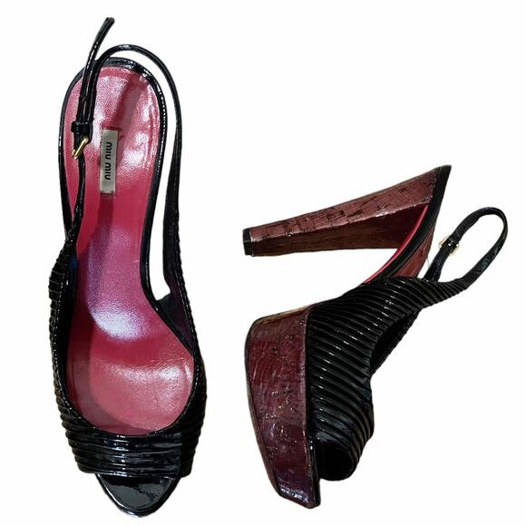 MIU MIU Black Patent Leather Sandals Peep Toe Sling Back Platforms Italy 38.5 - Picture 2 of 16
